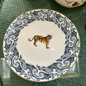 William Sonoma Dinner Plate Tiger